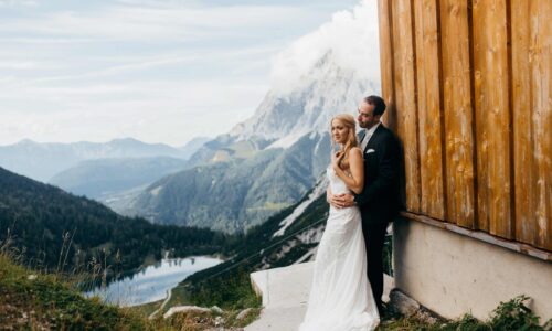 Natürliche Schönheit: Eine Hochzeit inmitten von Wäldern, Bergen und Seen