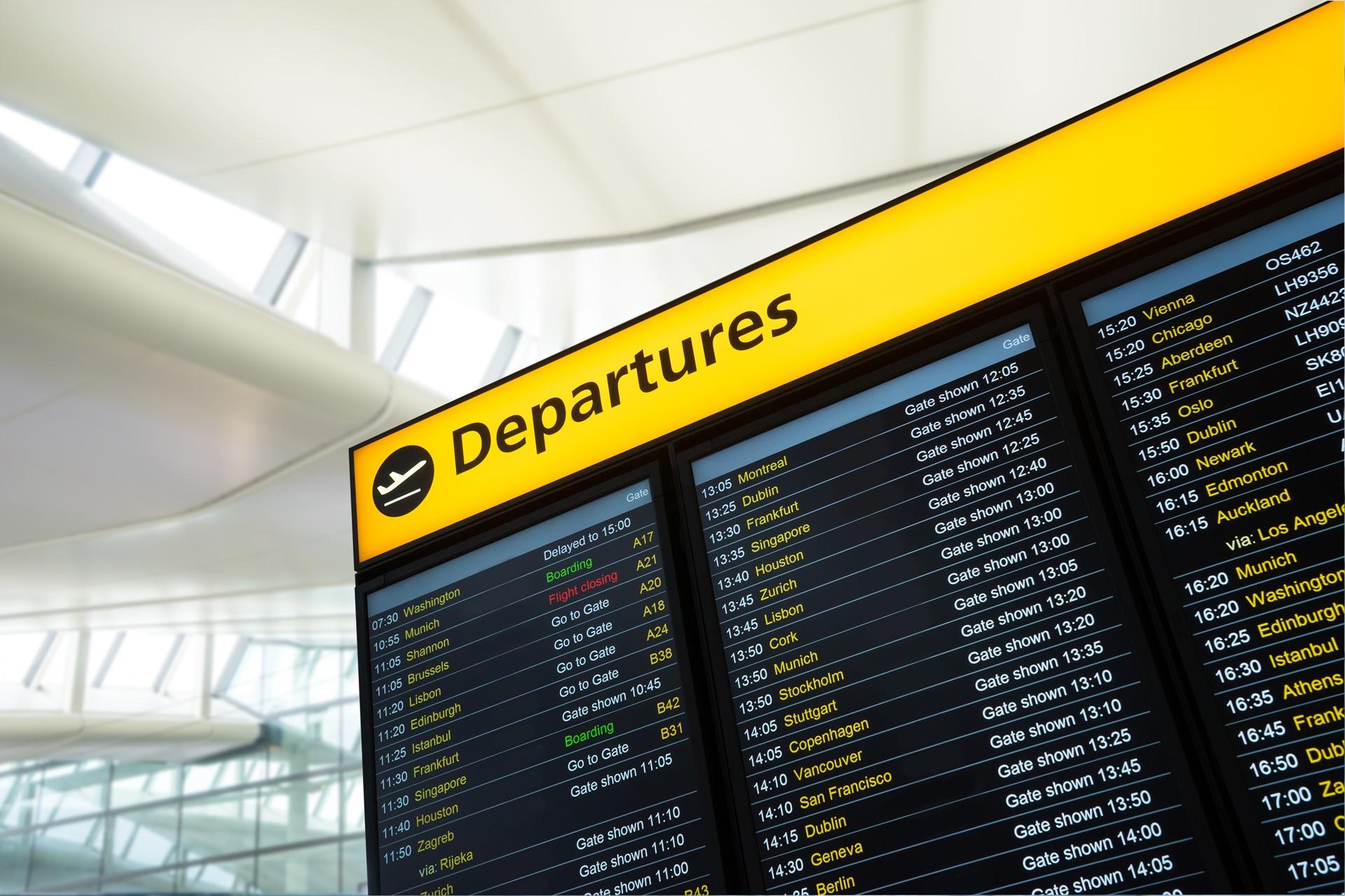 Abflugzeiten im Terminal | Flughafen Shuttle Frankfurt

